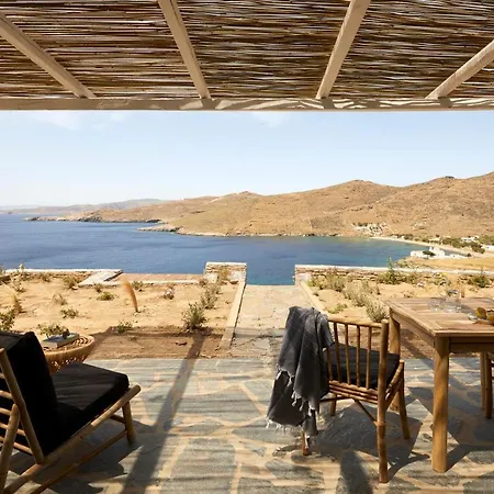 Stimata Hotel *